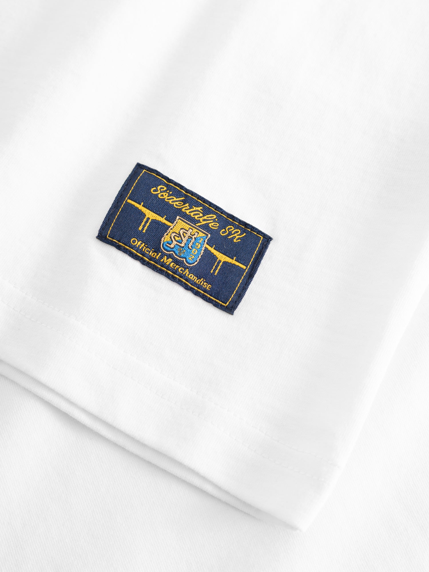 T-shirt vit flagga