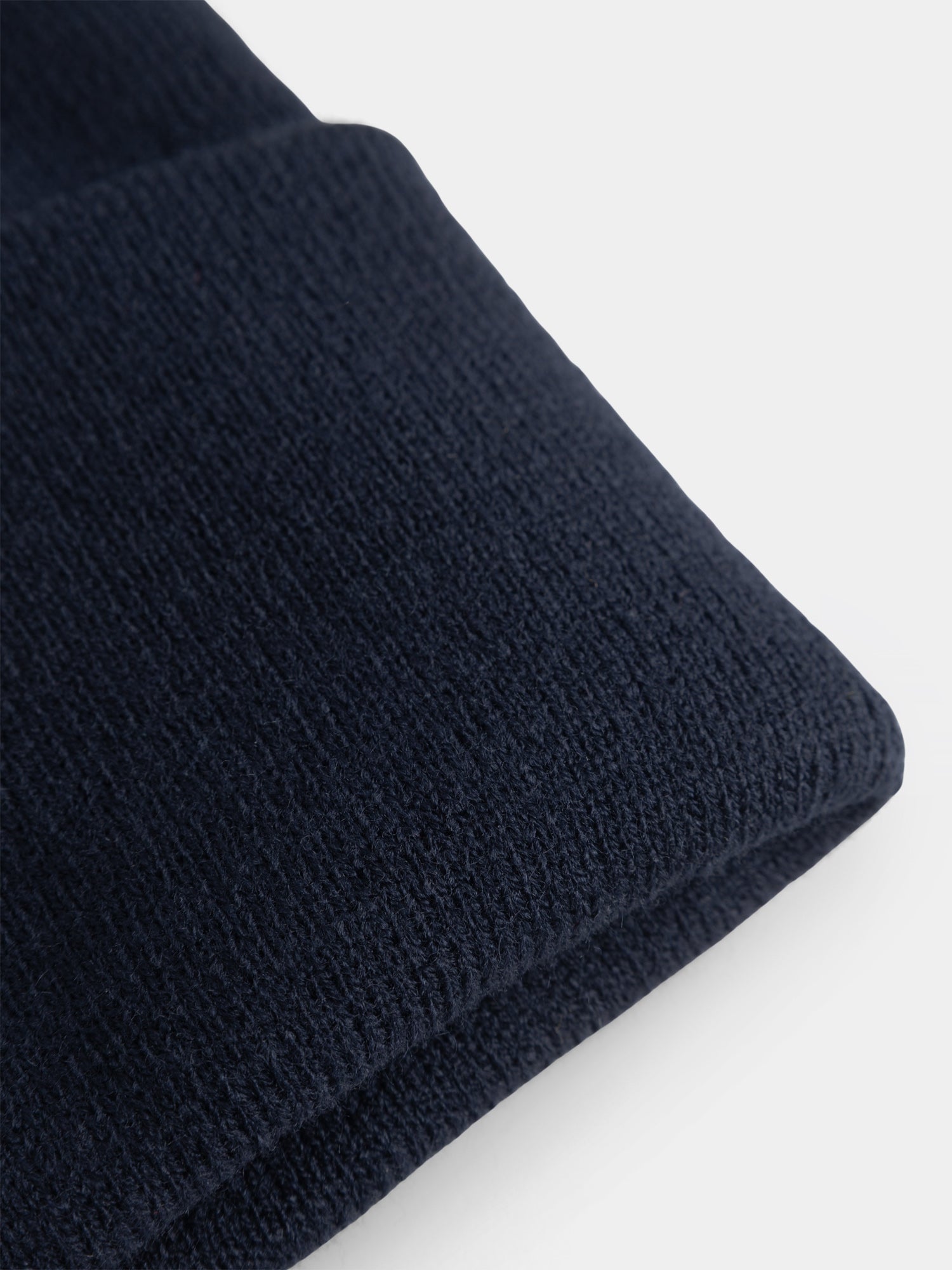 Stickad mössa Fold Tassen